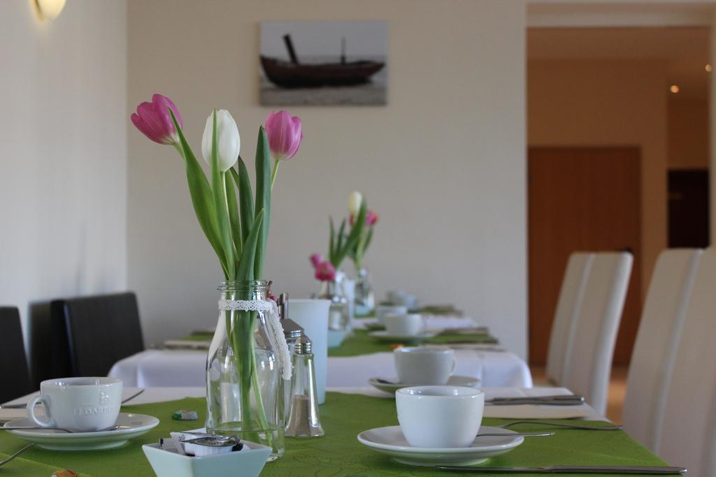 Hotel Und Restaurant "Zur Zwiebel" Peenemünde Camera foto